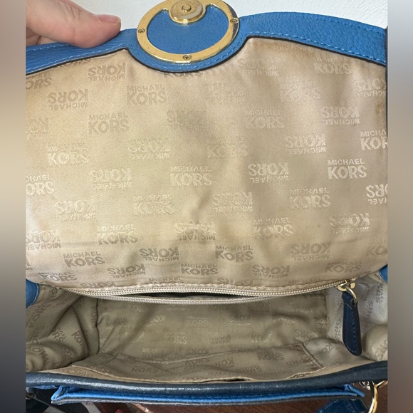Michael Kors blue crossbody bag - Picture 6 of 15